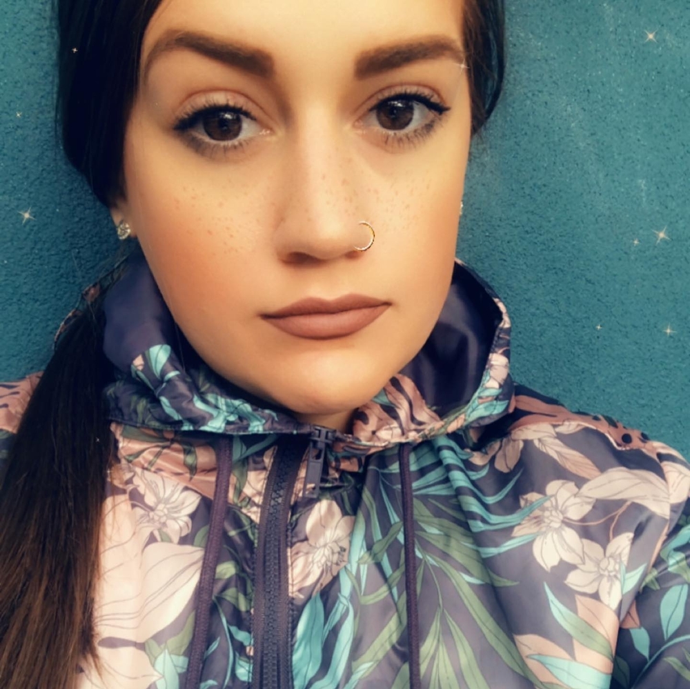Meet your Posher, Maygan